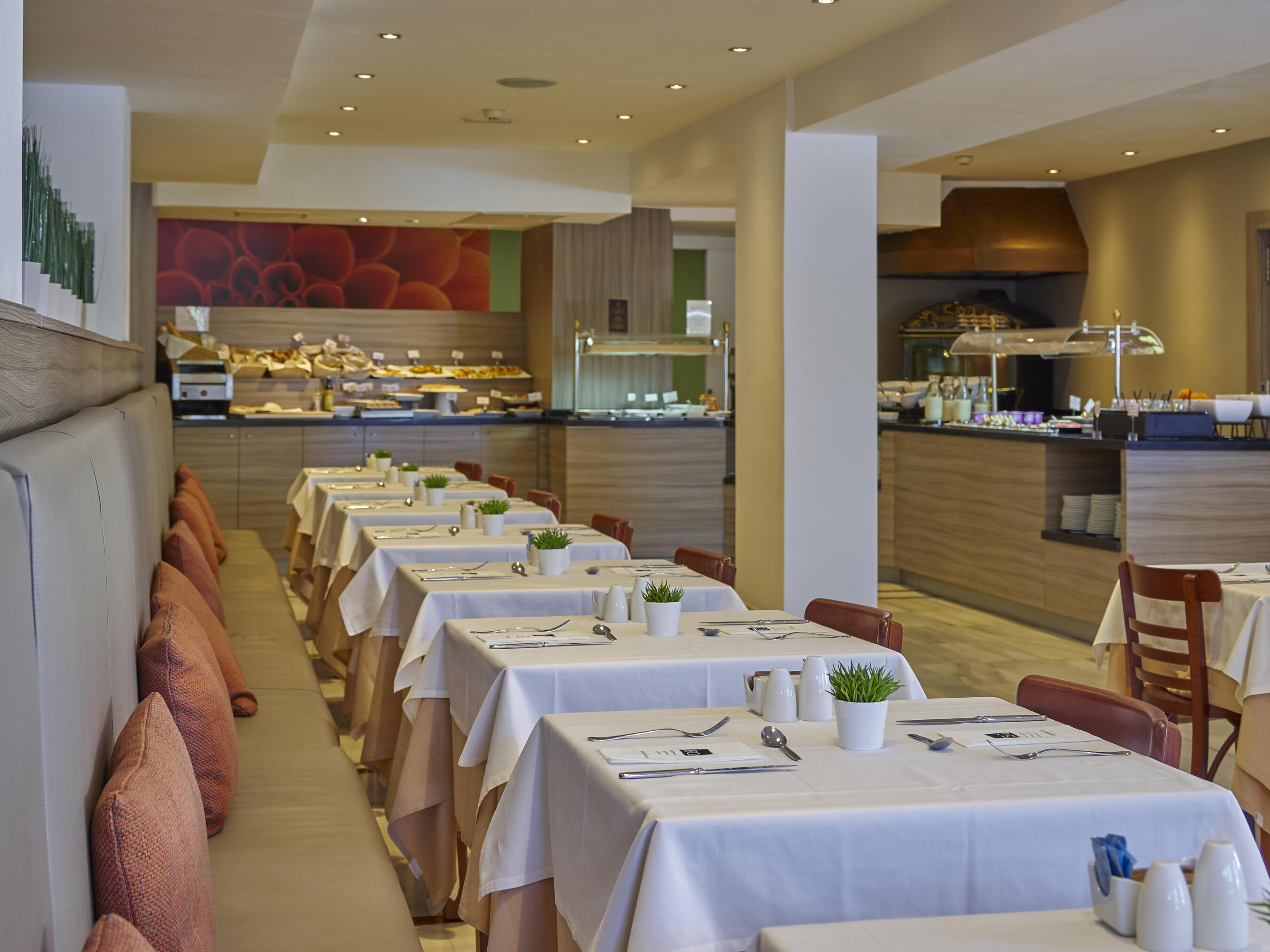 BQ Augusta - Restaurante 1.jpg